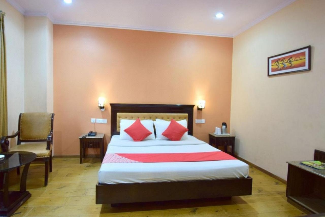 Goroomgo Marc Shimla Near Mall Road - Luxury Room - Excellent Service - Ample Parking - Best Hotel In Shimla Luaran gambar