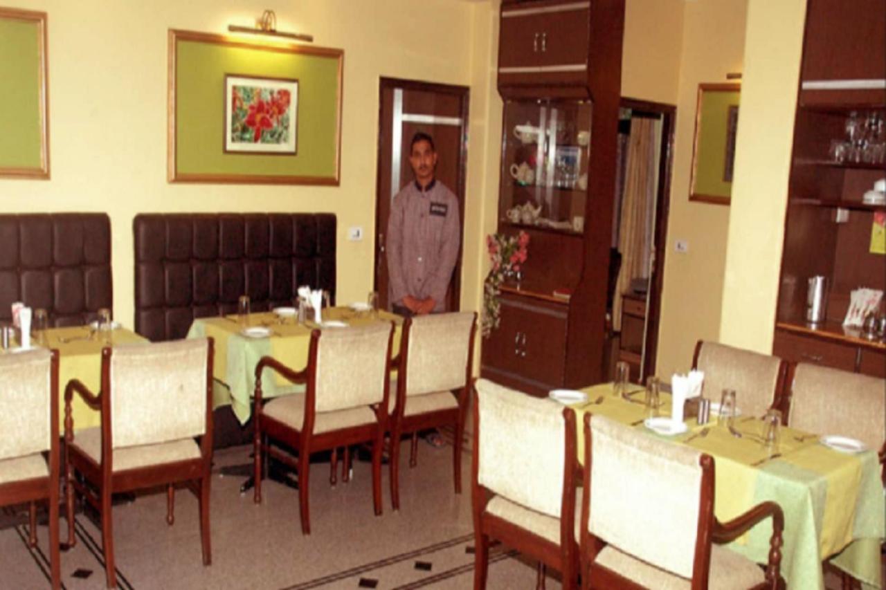 Goroomgo Marc Shimla Near Mall Road - Luxury Room - Excellent Service - Ample Parking - Best Hotel In Shimla Luaran gambar